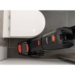 Mise en œuvre Autolaveuse Numatic Nu-Clean 220NX compacte avec batterie